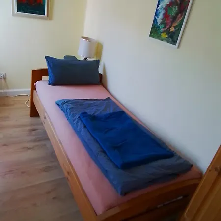 Проживание в семье Refugium Thanatcha Рейл