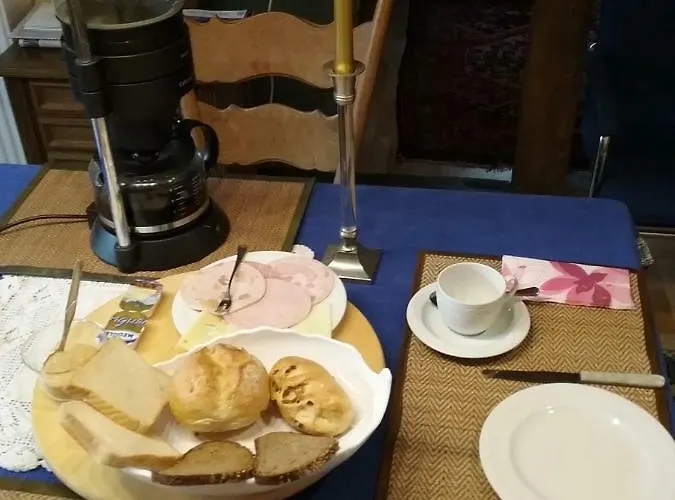 Refugium Thanatcha בית אירוח רייל